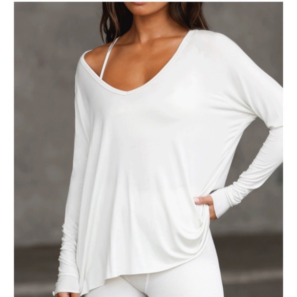 Joah Brown Long Sleeve Top - Picture 5 of 6